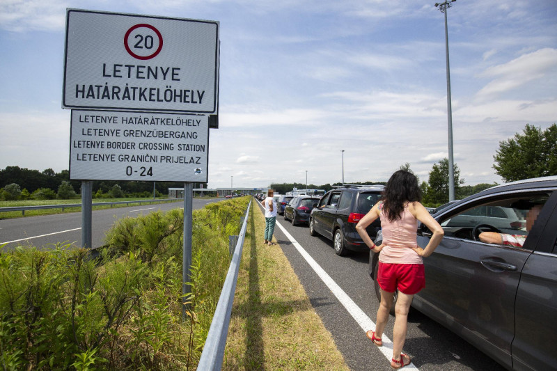 Torlódás az M7-es autópályán a magyar-horvát határátkel?