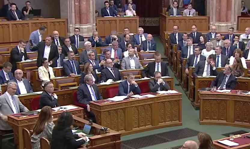 Botrány a Parlamentben: olyat tett a Fidesz, hogy azonnal összehívhatják a Házbizottságot, félbeszakadt az ülés